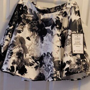 City Studio Mini Skirt with Lining and a Crinoline